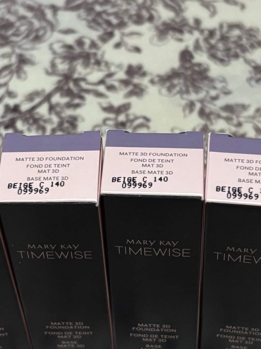 MaryKay Matte Liquid Foundation 4tubes together